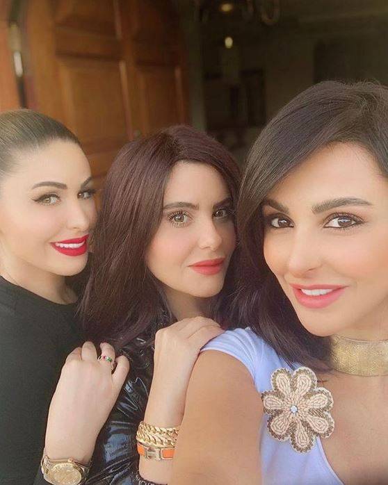 بالفيديو – فنانات عربيات يصدمن الجميع بإطلالة رجالية... والانتقادات بالجملة