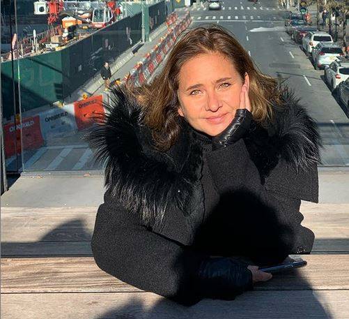 بالفيديو - نيللي كريم تشرح تفاصيل العملية الجراحية التي خضعت لها