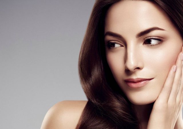 بالملح والنعناع تحصلين على بشرة ناعمة كالحرير... وإليك التفاصيل