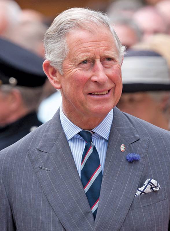 هل صحة الأمير تشارلز في خطر؟