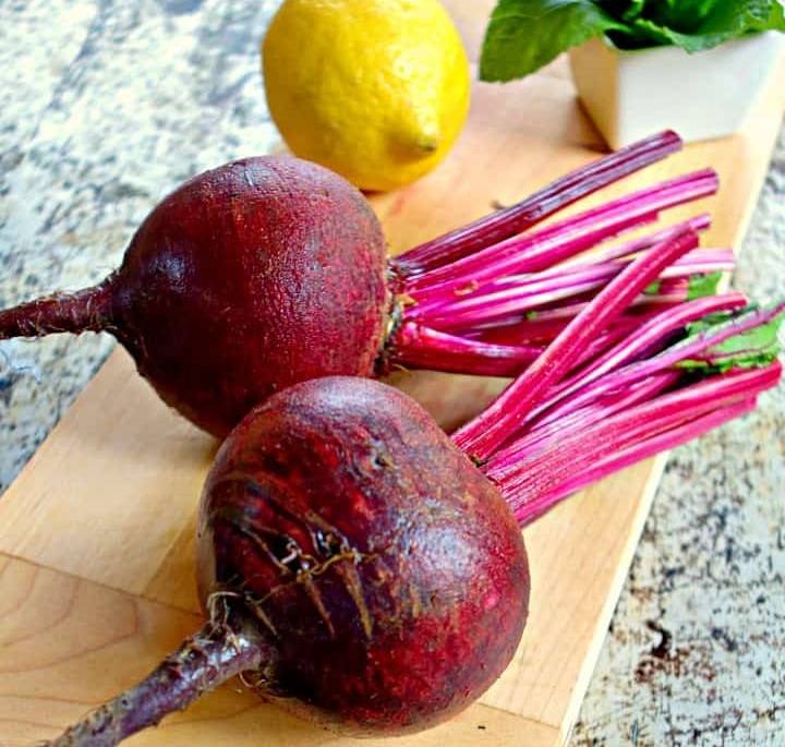 هذا هو شراب الشمندر والليمون المنحف والحارق للدهون