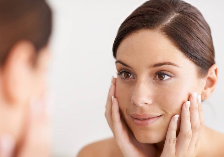 بمكونين فقط تحصلين على كولاجين طبيعي يخفف التجاعيد