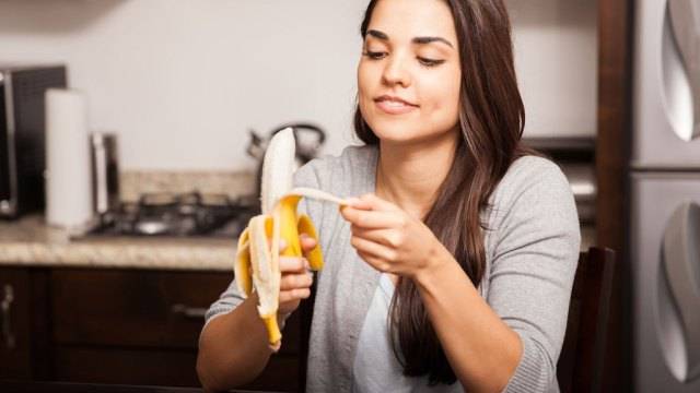 هل يساعد قشر الموز على خسارة الوزن؟ إليك الحقيقة المدهشة