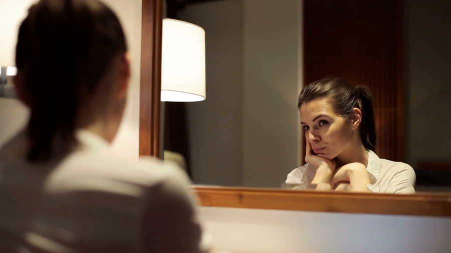 طريقة لتنحيف الوجه باللبن والعسل... جربيها