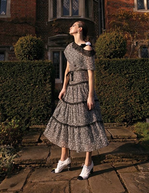 CHANEL
CRUISE 2019/20
أناقة العطلات