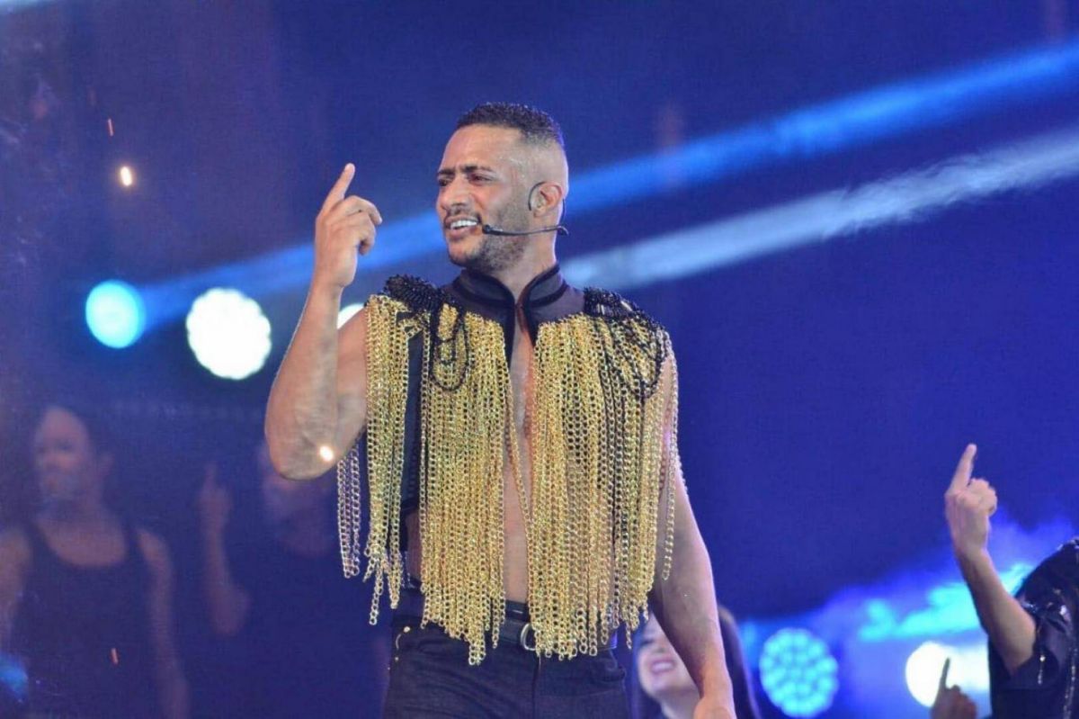 بعد اتهامه بالسرقة.. مؤلف أغاني يكشف ما فعله محمد رمضان معه