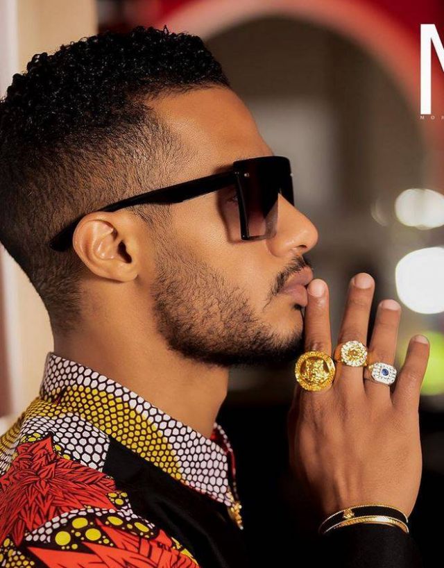 بالفيديو – محمد رمضان يتخطى العري... هذا ما فعله على المسرح وصدم الجميع