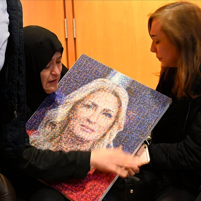 بالصور والفيديو - الإعلامية نجوى قاسم تعود الى موطنها ووالدتها تبكي بحرقة