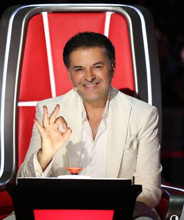 بالصور – شاهدوا كيف كان شكل راغب علامة وزوجته في يوم زفافهما