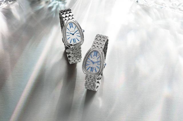 ساعة Bvlgari Serpenti Seduttori من الذهب الأبيض المرصع بالكامل بالماس. ساعة Bvlgari Serpenti Seduttori من الذهب الأبيض والماس.