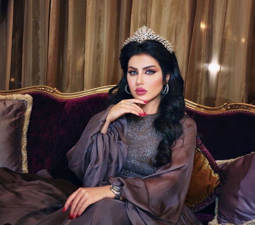 بالفيديو – للمرة الأولى شاهدوا كيف كانت حليمة بولند في طفولتها