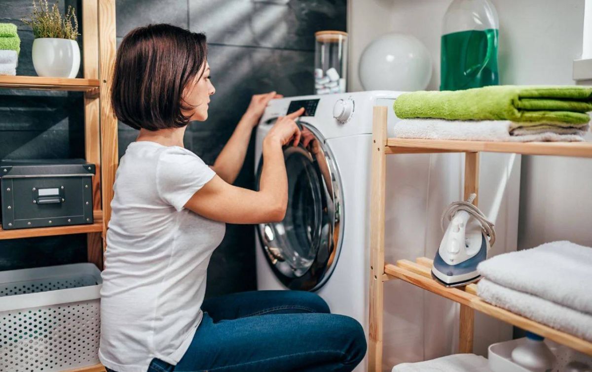 آلة غسل الملابس تلحق الضرر بصحتكم إذا لم تقوموا بهذه الخطوات