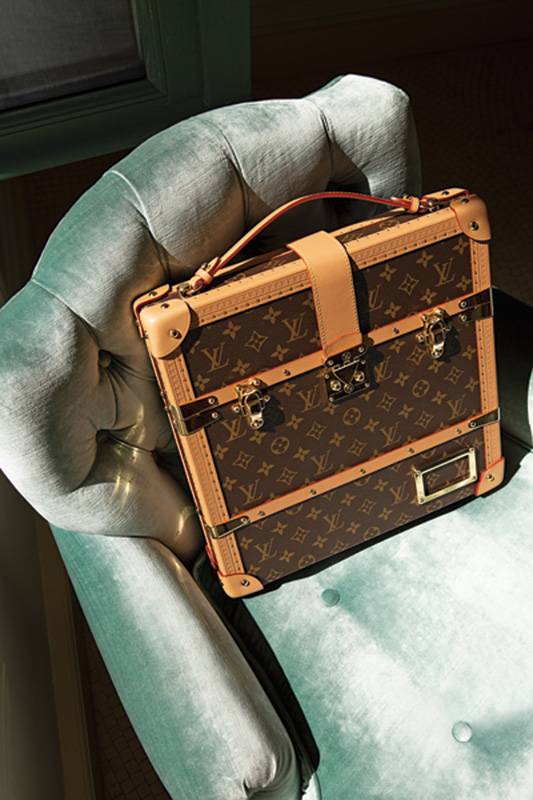 Louis Vuitton
لويس فويتون وسحر حقائب السفر