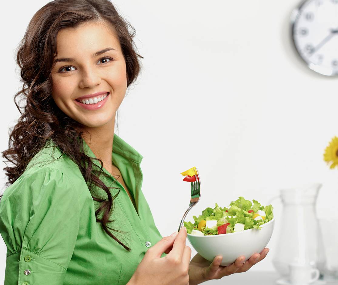 مهم جداً للنساء – تناولي وجبتك الأخيرة قبل السادسة مساء وتجنبي هذا الخطر