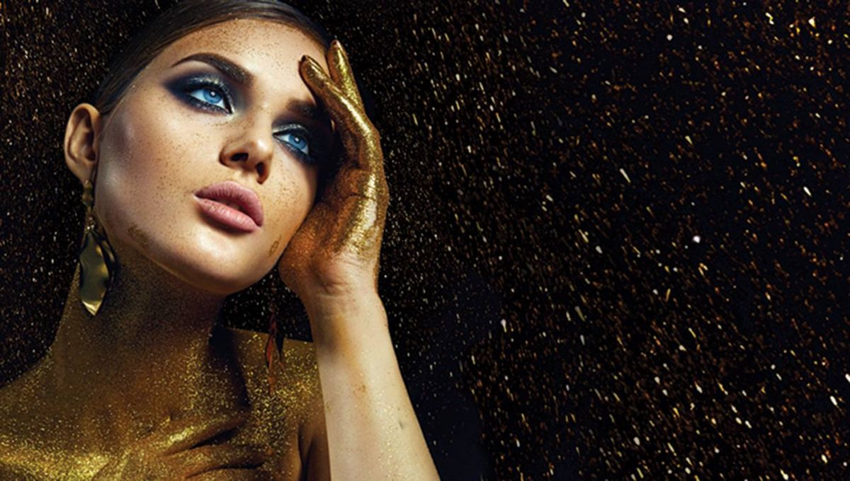 اعتمدي الماكياج الذهبي
في حفلات نهاية العام