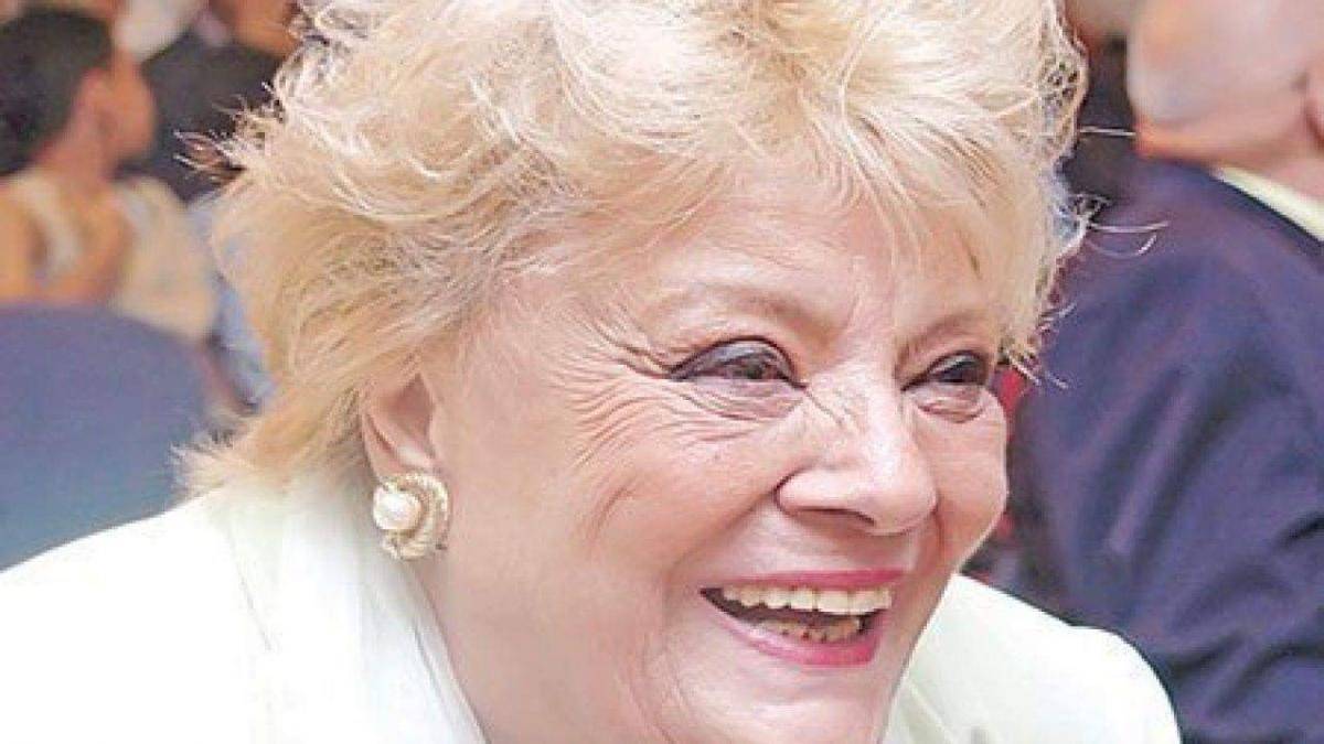 تطورات الحالة الصحية لنادية لطفي بعد دخولها الرعاية المركزة للمرة الثانية