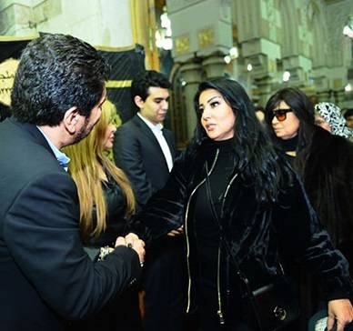 سمية الخشاب وفيفي عبده في عزاء ماجدة