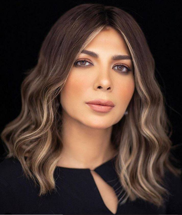 بالصورة – أصالة تتحدى الطلاق بإطلالة تضج انوثة