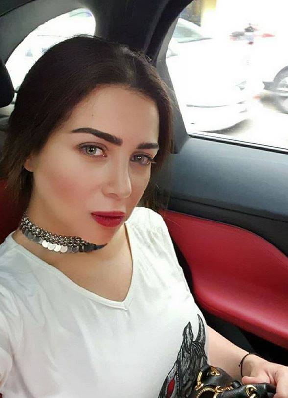 بالصور – لمناسبة يوم ميلادها... تعلمي من مي عز الدين كيف تجمعين البساطة والأناقة