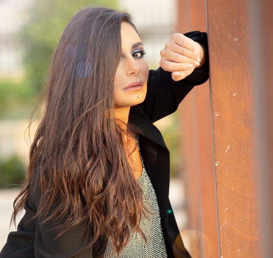 بالصورة – ابنة ديمة الجندي تتحول إلى نسخة منها