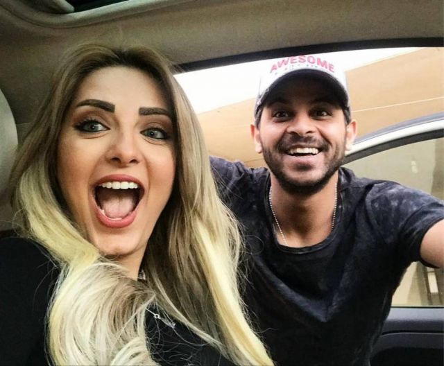 بعد إجهاض زوجته مي حلمي.. محمد رشاد في عيادة طبيب