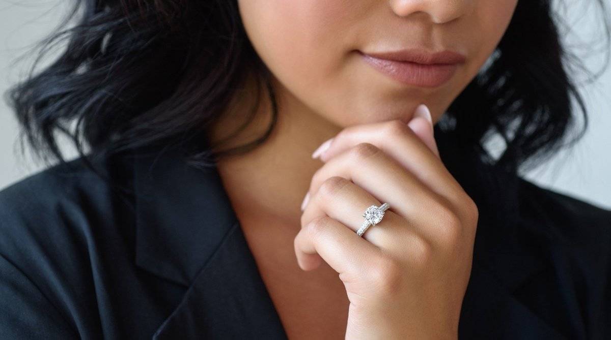 طريقة ناجحة لمعرفة مقاس الخاتم المناسب قبل شرائه من المتجر الإلكتروني
