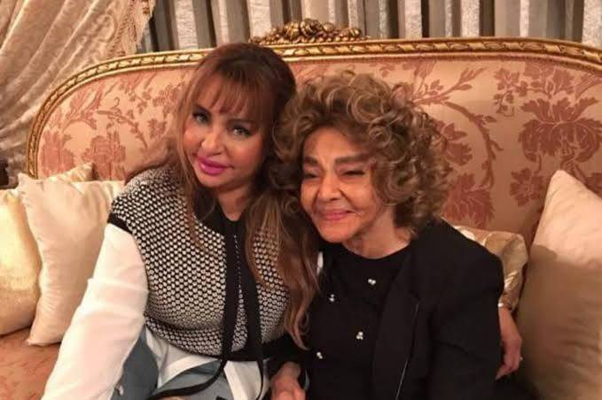 بالفيديو - غادة نافع تنهار في البكاء وتوضح أسباب خلاف والدتها ماجدة الصباحي مع أحمد زكي