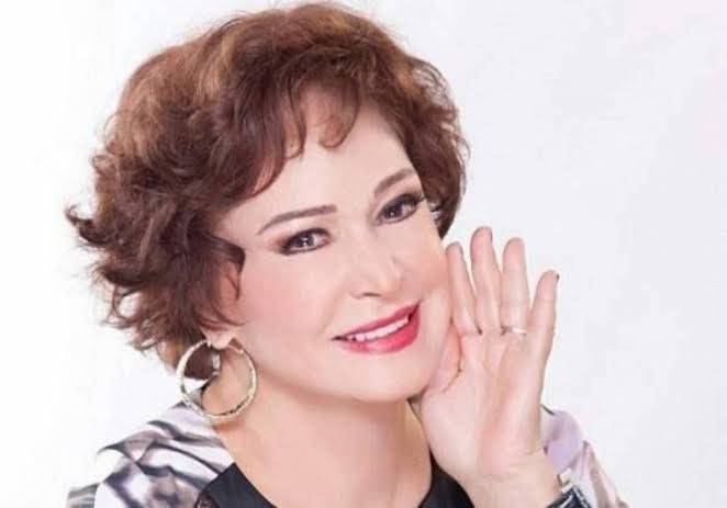 لبلبة تكشف ما رفضته ميرفت أمين مع عادل إمام وقبلته هي