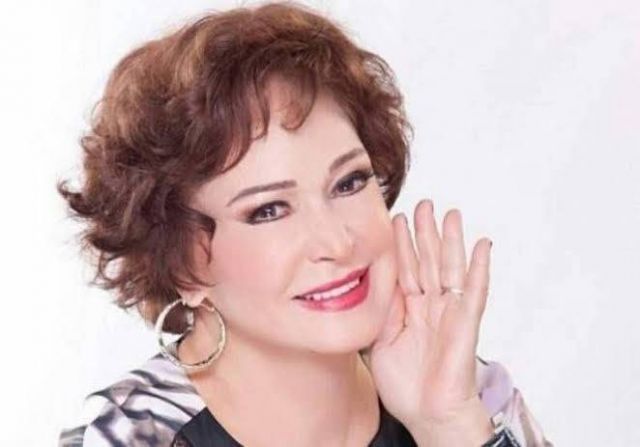 لبلبة تكشف ما رفضته ميرفت أمين مع عادل إمام وقبلته هي