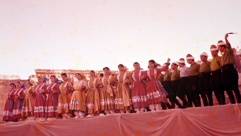 وفاة نجمة مهرجانات بعلبك اللبنانية التي عين لها رئيس الجمهورية حراساً