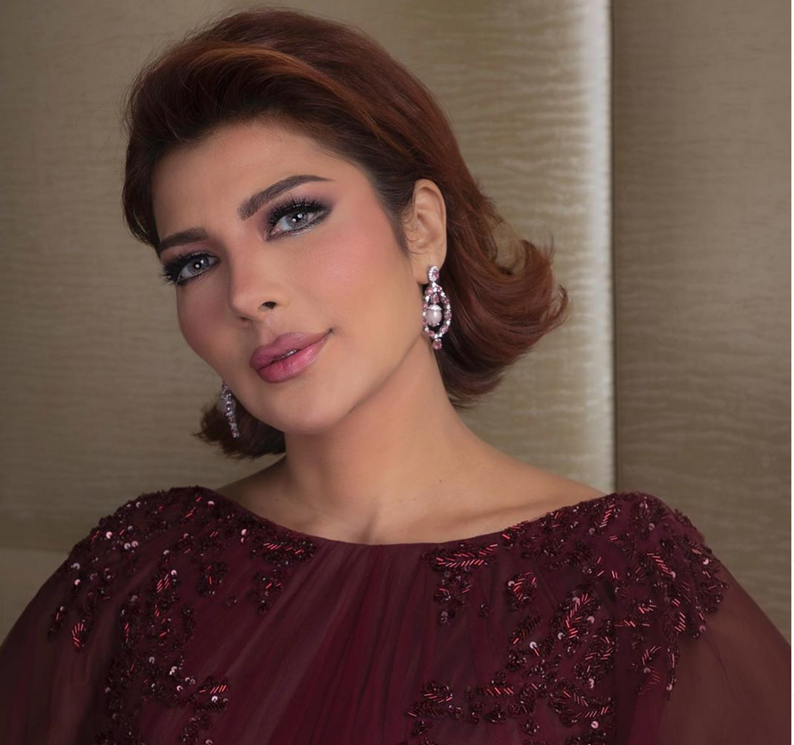 بالصور – أصالة تتألق بالترتر  في إطلالة كاملة... تجرئي أنت أيضاً