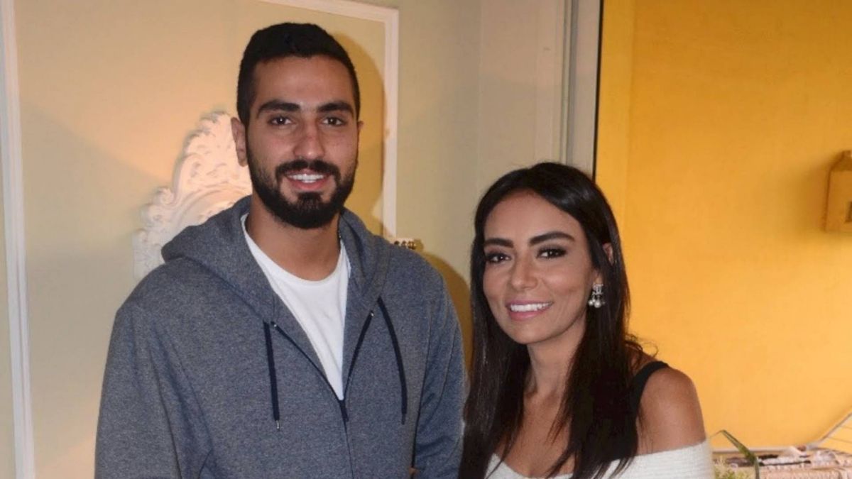 بعد إعلان محمد الشرنوبي موعد زفافه.. خطيبته السابقة سارة الطباخ توجه رسالة نارية