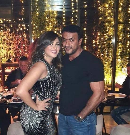 تعليق غريب من  أحمد العوضي يعيد الحديث حول علاقته بياسمين عبد العزيز