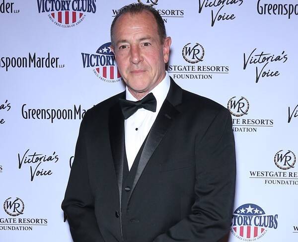 مايكل لوهان 