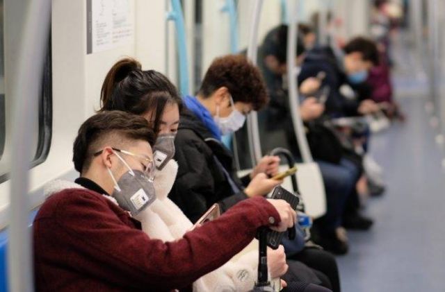 استخدمت فيروس كورونا للنجاة من محاولة اعتداء