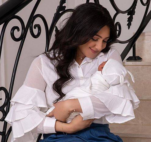 بالفيديو - حفل ملكي فخم لتوأم هيفاء حسين