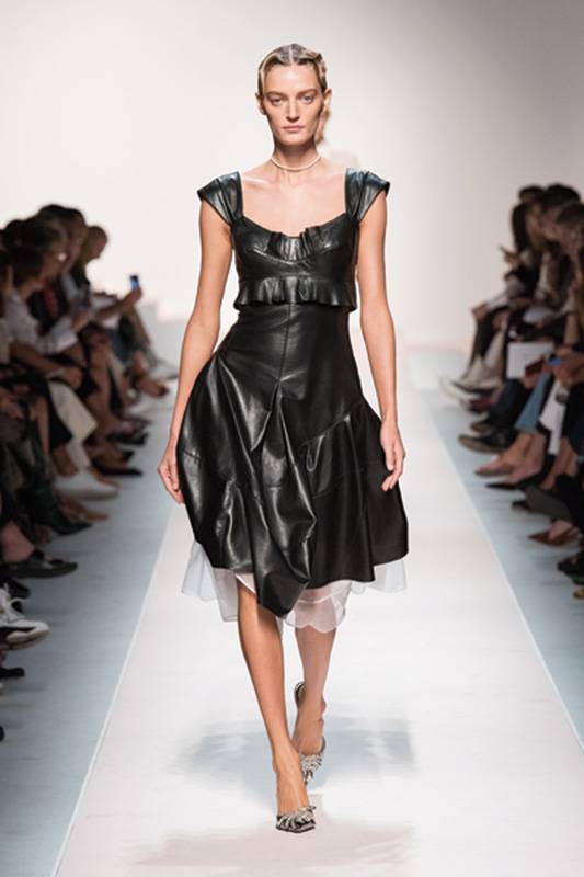 الجلد ثم الجلد صيفاً