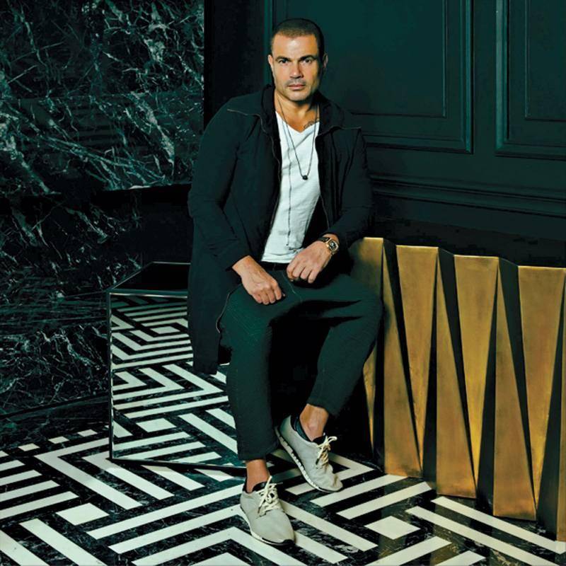 بعد اعترافهما بالحبّ للمرة الأولى... القصة الكاملة لعلاقة عمرو دياب ودينا الشربيني