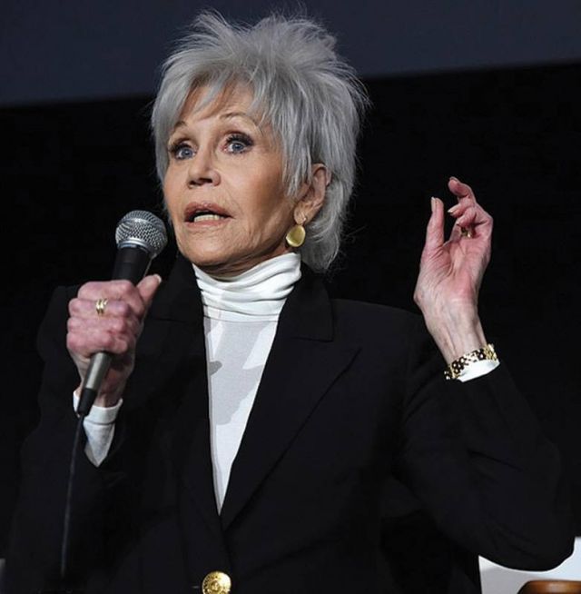 جاين فوندا في أحدث اطلالاتها