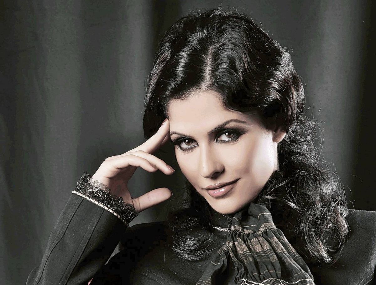 بسمة تكشف عن معاناتها من الاكتئاب واللجوء إلى المعالج النفسي