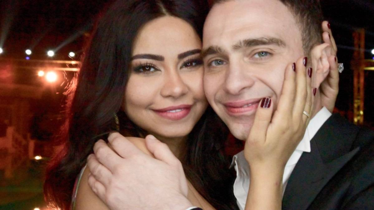 الحكم بحبس زوج شيرين عاماً بتهمة الشروع في قتل مدير أعمالها