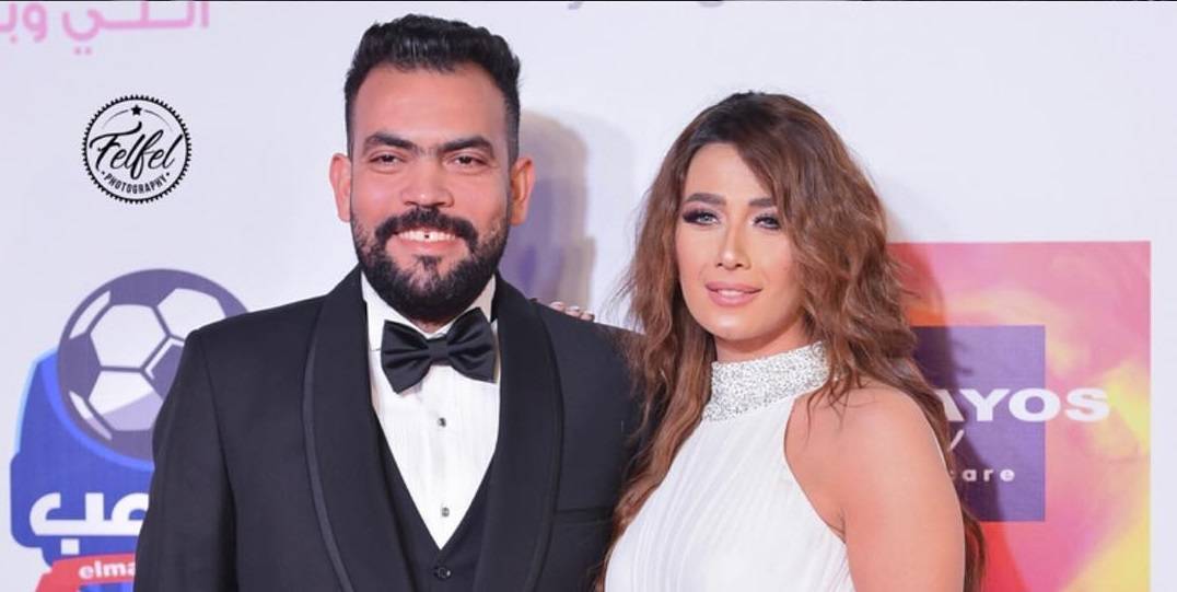 طليقة مذيع شهير تفجر مفاجأة: لا يُنفق على ابنته.. أخذ فلوسي ويبتزني