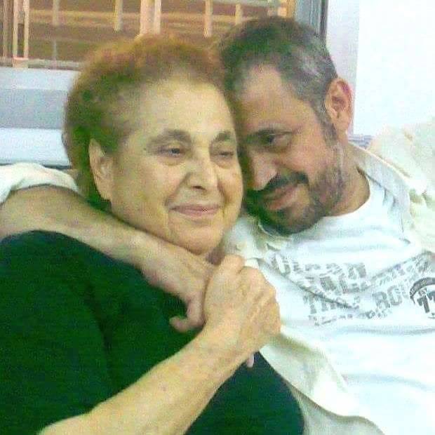 الموت يفجع جورج وسوف بوالدته