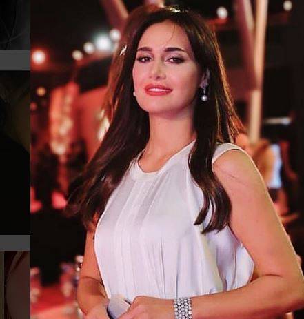 بالصور - الاحتفال بميلاد حلا شيحة بين النجوم وبحضور طفلتها الصغيرة