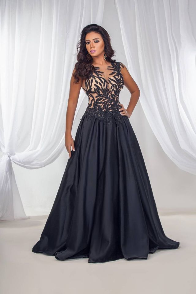 رانيا يوسف في تصريح مثير: مش كورونا اللي هتوقفني