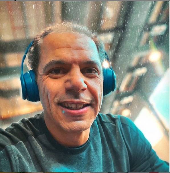 بالفيديو - رامي إمام يكشف ما حدث لمنزله بسبب الأمطار