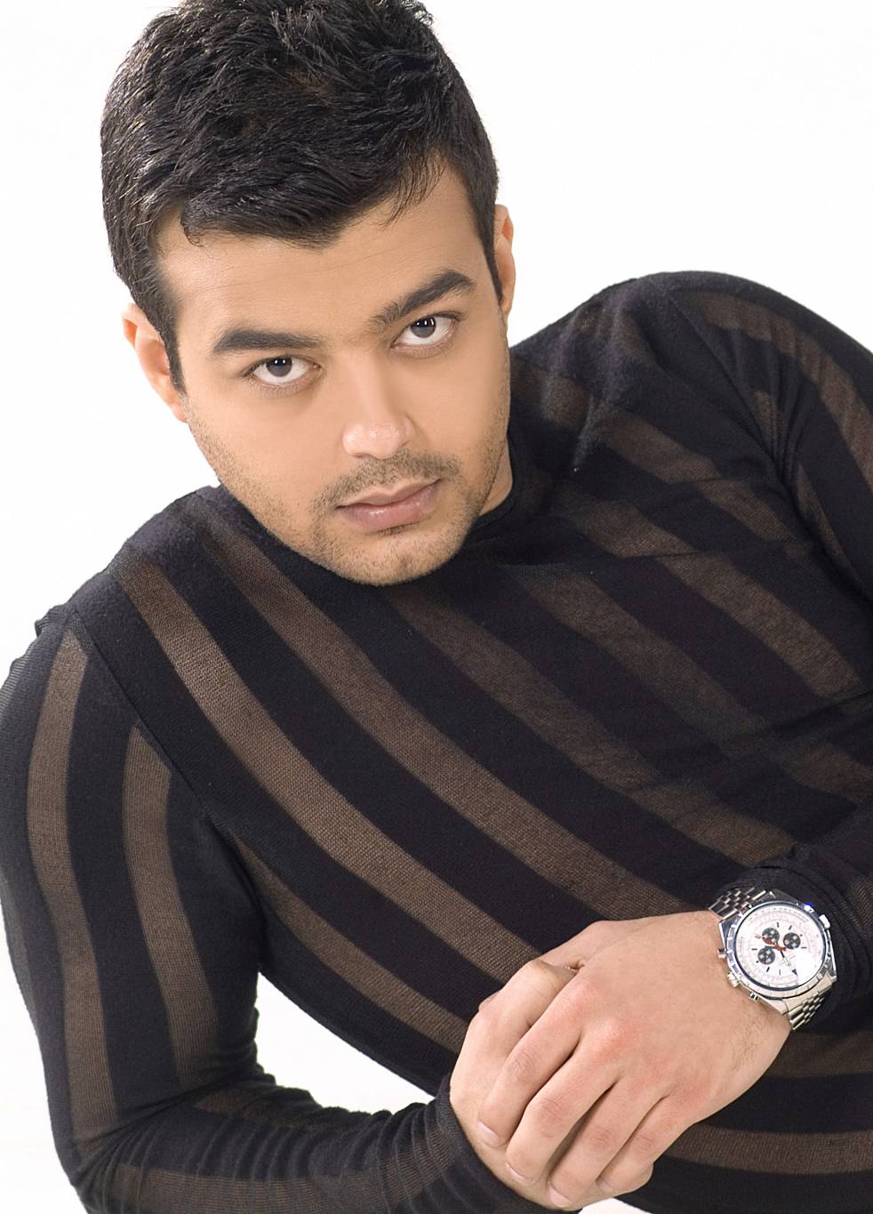 رغم كورونا.. هيثم شاكر يتحدى حظر التجوال ويصور مسلسله