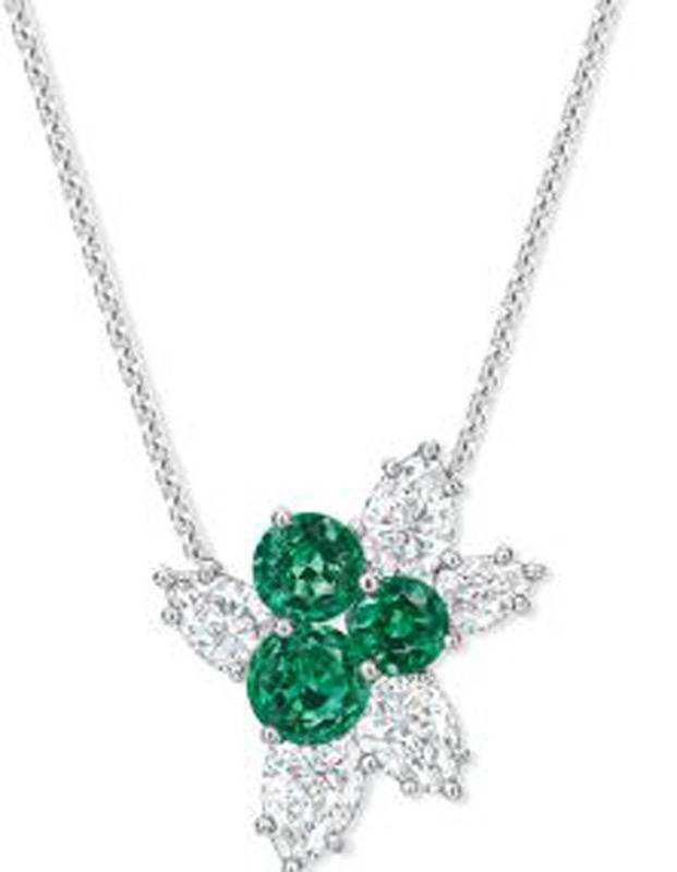 أجمل الهدايا مجوهرة من هاري وينستون Harry Winston