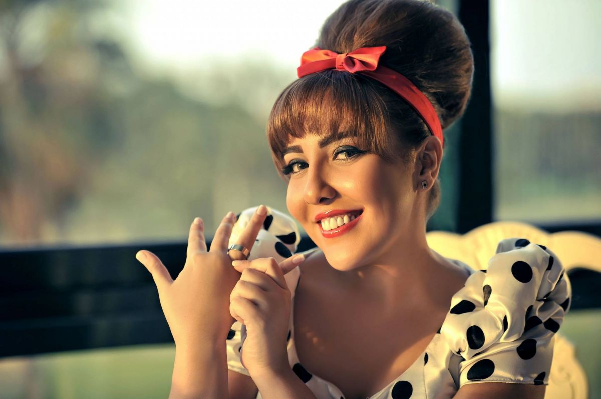 مي كساب توجه طلباً للنجوم من أجل محاربة كورونا