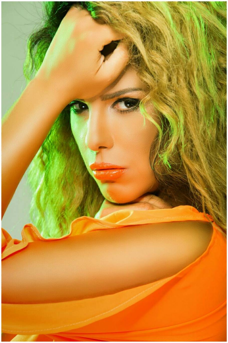 دنيا عبد العزيز لمتابع: لن أنسى إساءتك لي